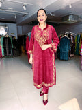 MAROON EMBROIDERED VELVET FIRAN WITH PANTS